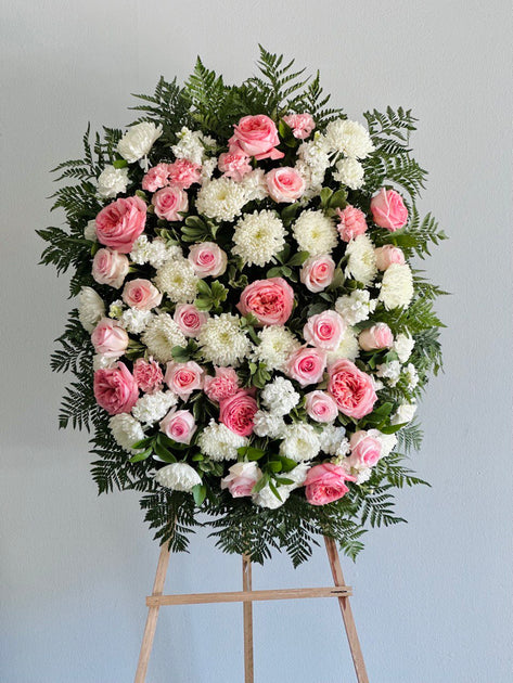 Funeral Wreath 18 – John Davis Florist