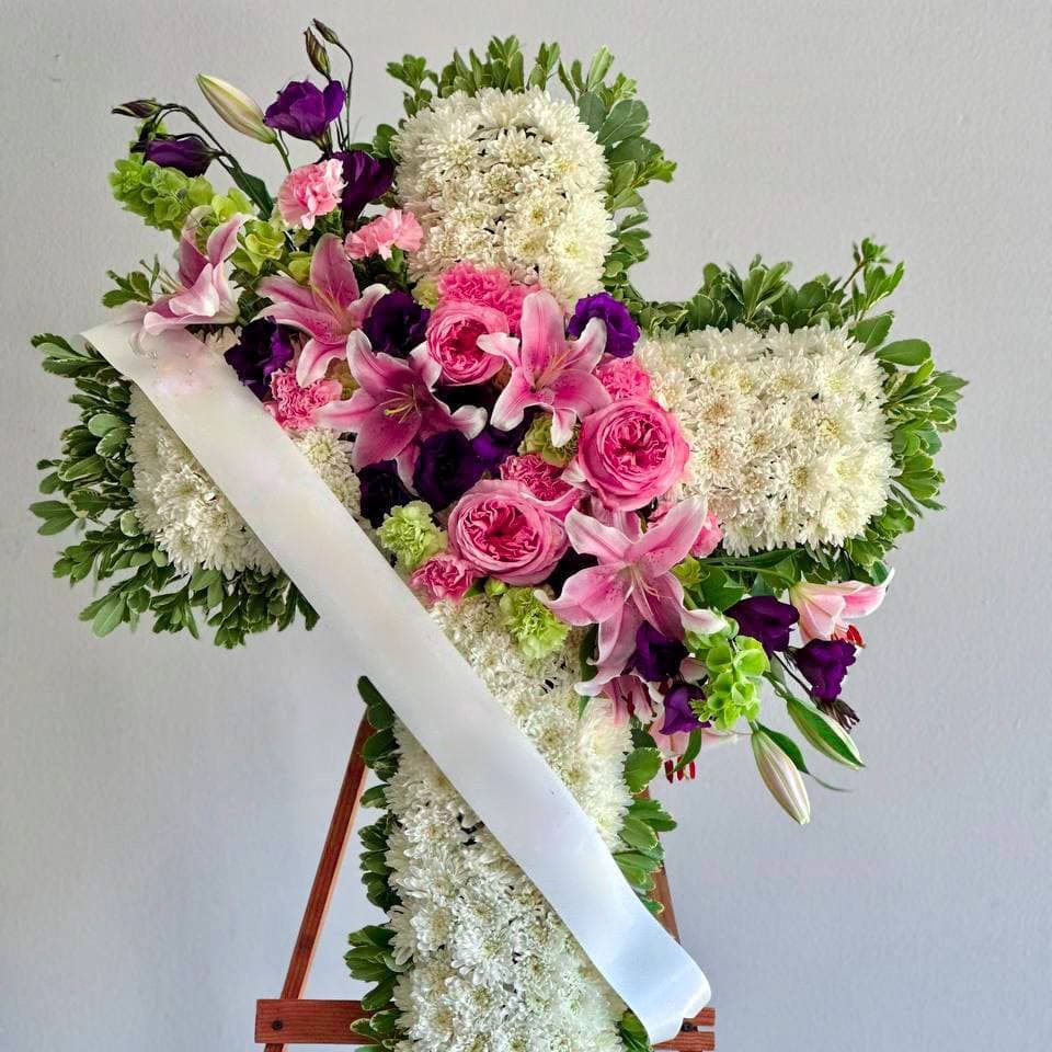 Funeral Wreath 18 – John Davis Florist