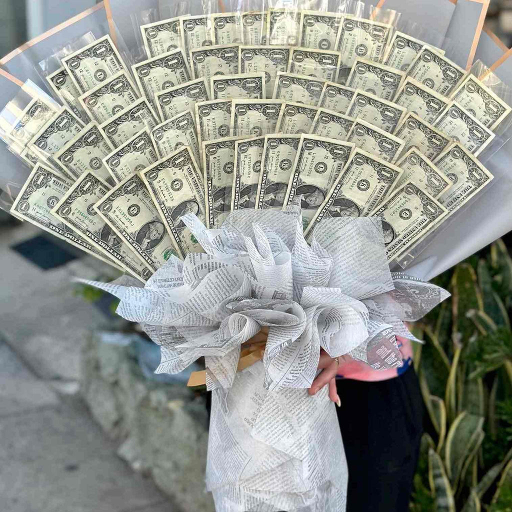 $100 Money Bouquet (2's & 5's)